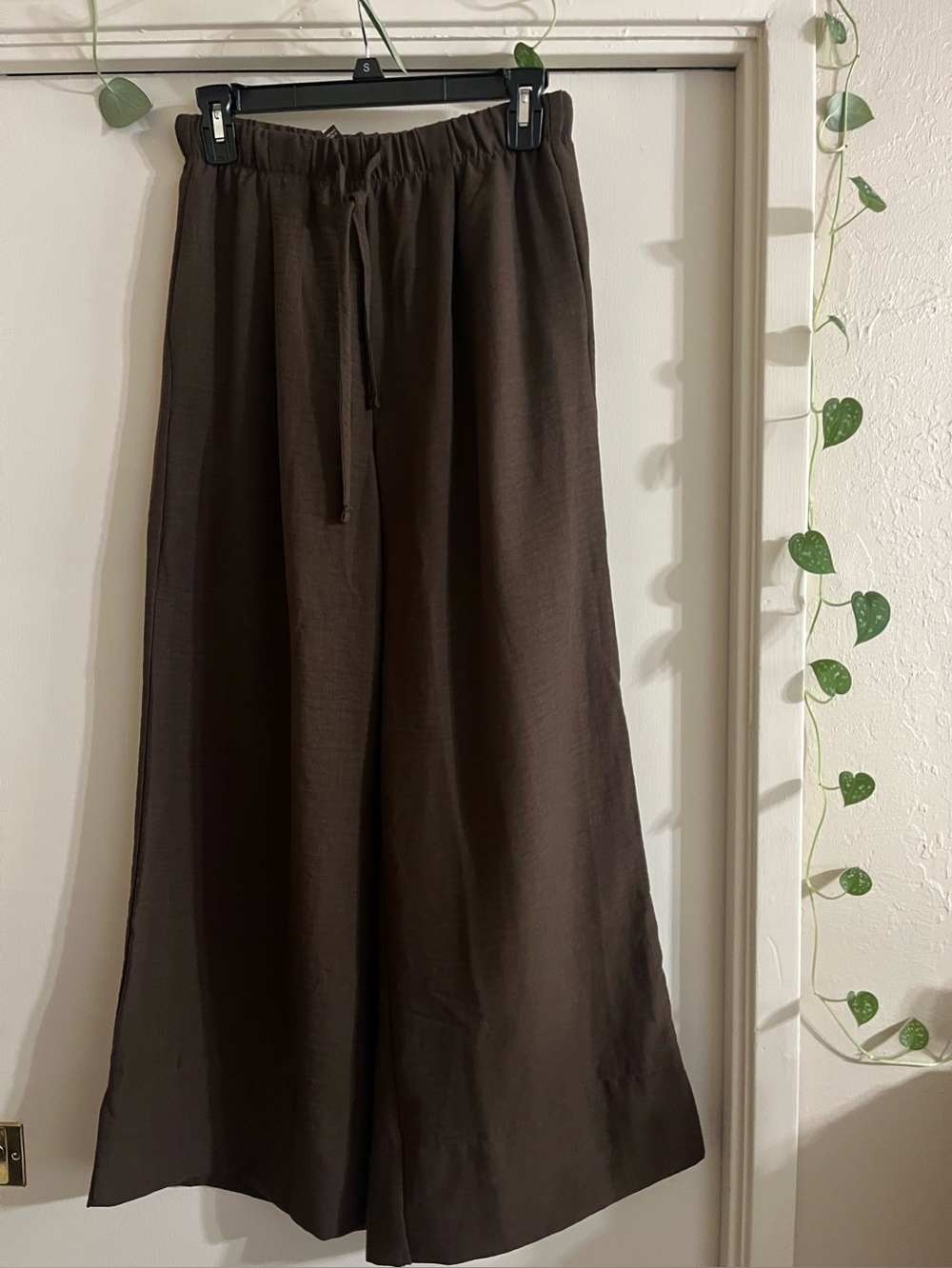 Zenana Outfitters Dark Brown Wide-Leg Drawstring Pants